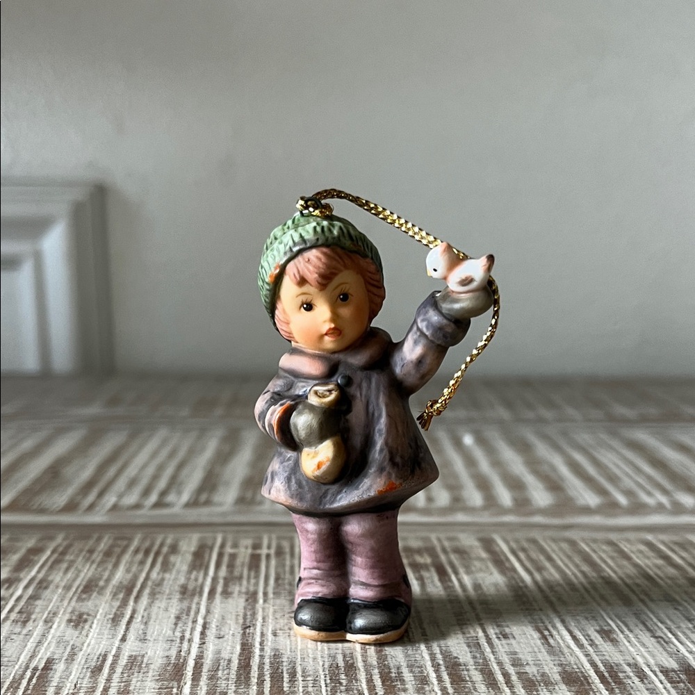 Goebel A Berta Hummel Christmas "Feeding Feathered Friends" ornament